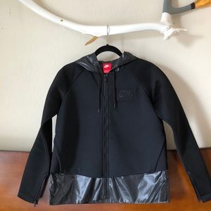 Nike Women’s Jacket / size S